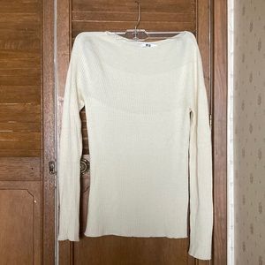 Uniqlo long sleeve top